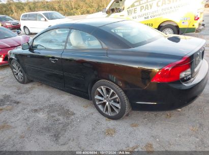 Lot #2992823476 2011 VOLVO C70 T5