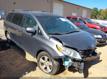 Lot #2991586648 2014 TOYOTA SIENNA LE V6 8 PASSENGER