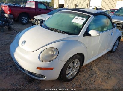 Lot #2991586636 2010 VOLKSWAGEN NEW BEETLE 2.5L