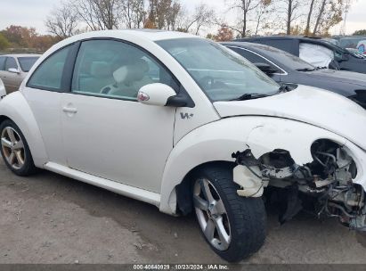 Lot #2995298090 2008 VOLKSWAGEN NEW BEETLE BLACK TIE EDITION/TRIPLE WHITE