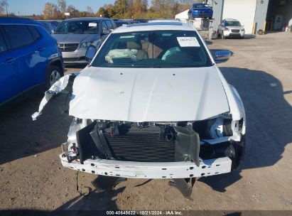 Lot #3042571095 2019 CHRYSLER 300 LIMITED AWD