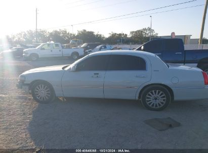 Lot #2995298052 2005 LINCOLN TOWN CAR SIGNATURE