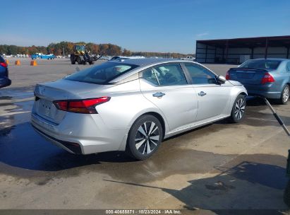 Lot #2990348139 2022 NISSAN ALTIMA SV FWD