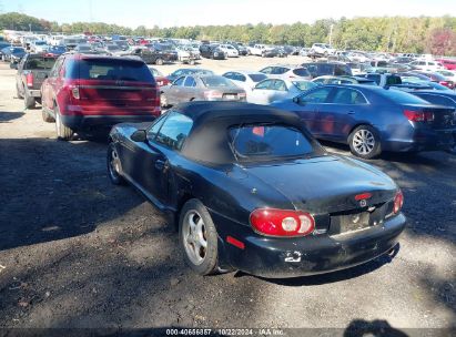 Lot #3005348464 2002 MAZDA MX-5 MIATA CLOTH/LS/SE