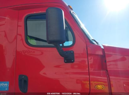 Lot #2992829967 2015 FREIGHTLINER CASCADIA 125