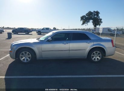 Lot #2995300933 2010 CHRYSLER 300 TOURING/SIGNATURE SERIES/EXECUTIVE SERIES