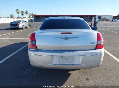 Lot #2995300933 2010 CHRYSLER 300 TOURING/SIGNATURE SERIES/EXECUTIVE SERIES