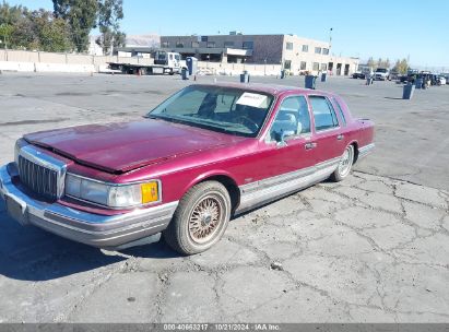 Lot #2992832824 1990 LINCOLN TOWN CAR SIGNATURE