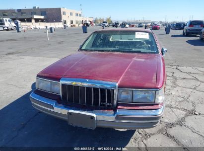 Lot #2992832824 1990 LINCOLN TOWN CAR SIGNATURE