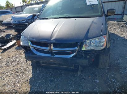 Lot #3006594161 2017 DODGE GRAND CARAVAN SXT