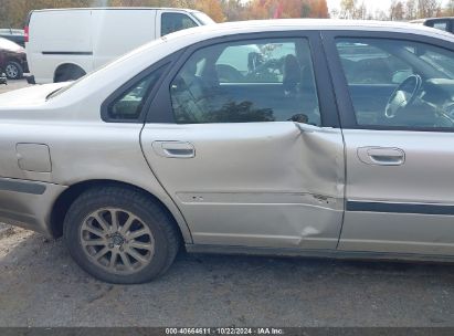 Lot #2992823139 2001 VOLVO S80 T6