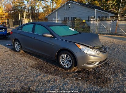 Lot #2992823001 2012 HYUNDAI SONATA GLS