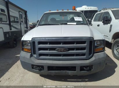 Lot #2990353766 2006 FORD F-350 CHASSIS XL/XLT