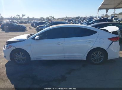 Lot #3035095405 2017 HYUNDAI ELANTRA SE