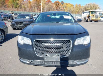 Lot #2995297297 2017 CHRYSLER 300 LIMITED AWD