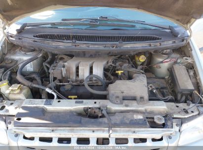 Lot #2992832765 2000 CHRYSLER GRAND VOYAGER SE