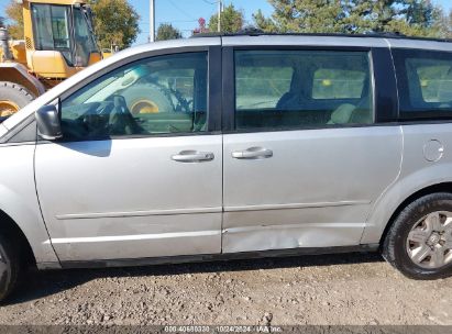 Lot #2992829507 2010 DODGE GRAND CARAVAN SE