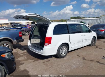 Lot #3035095725 2017 DODGE GRAND CARAVAN SE