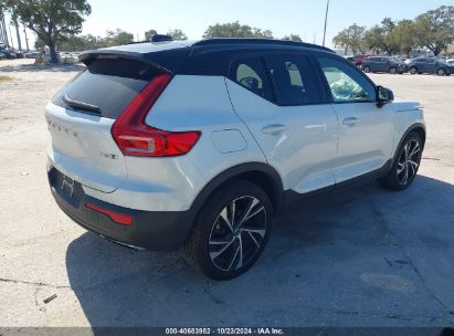 Lot #3037526809 2020 VOLVO XC40 T5 R-DESIGN