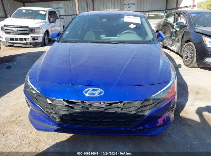 Lot #3035085595 2022 HYUNDAI ELANTRA SEL