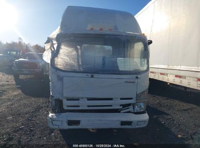 Lot #2995296857 2009 ISUZU NPR