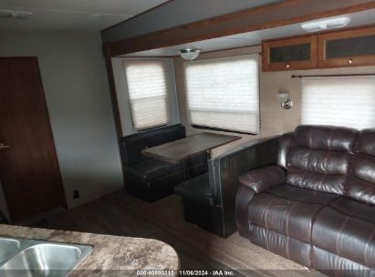 Lot #3035085570 2015 COACHMEN 279BHS