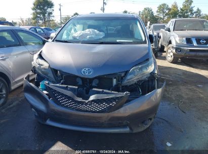 Lot #2989127273 2015 TOYOTA SIENNA SE 8 PASSENGER