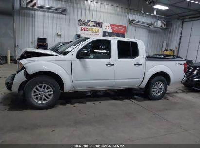 Lot #3032321615 2015 NISSAN FRONTIER SV