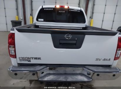 Lot #3032321615 2015 NISSAN FRONTIER SV