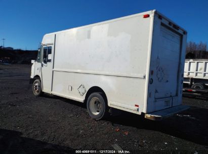 Lot #3037547175 2001 FREIGHTLINER CHASSIS M LINE WALK-IN VAN