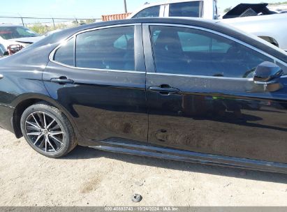 Lot #3037131404 2023 TOYOTA CAMRY SE