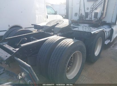 Lot #2992829387 2018 KENWORTH T680