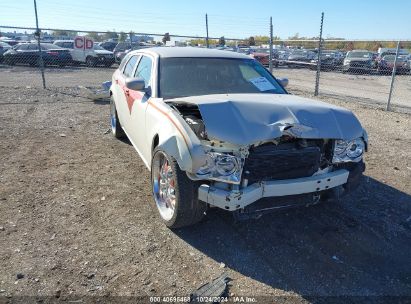 Lot #3035085411 2005 DODGE MAGNUM SE