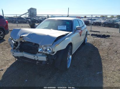 Lot #3035085411 2005 DODGE MAGNUM SE