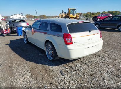 Lot #3035085411 2005 DODGE MAGNUM SE