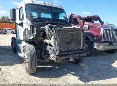 Lot #2992829368 2018 FREIGHTLINER CASCADIA 125