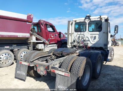 Lot #2992829368 2018 FREIGHTLINER CASCADIA 125