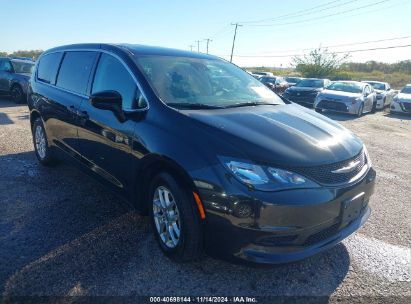 Lot #2992829362 2023 CHRYSLER VOYAGER LX