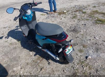 Lot #3035091090 2022 PIAGGIO 1 ACTIVE