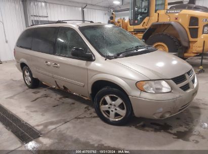 Lot #2992829348 2005 DODGE GRAND CARAVAN SXT