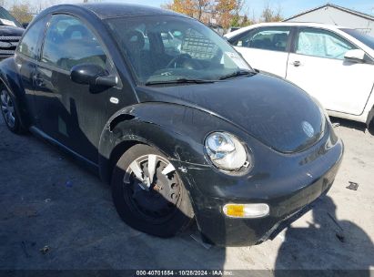 Lot #2995296734 2001 VOLKSWAGEN NEW BEETLE GL