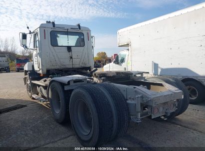 Lot #2992829250 1999 MACK 600 CH600