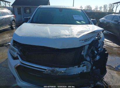 Lot #2990347263 2021 CHEVROLET TRAVERSE FWD LS