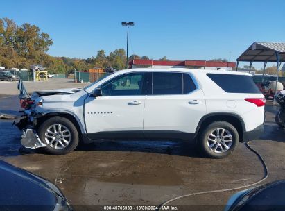 Lot #2990347263 2021 CHEVROLET TRAVERSE FWD LS