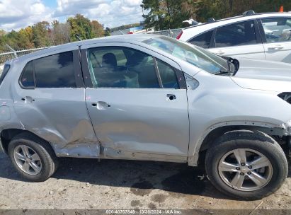 Lot #3037546843 2022 CHEVROLET TRAX AWD LS