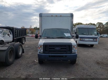 Lot #2990347404 2019 FORD E-350 CUTAWAY