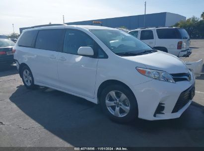 Lot #2992832612 2020 TOYOTA SIENNA LE