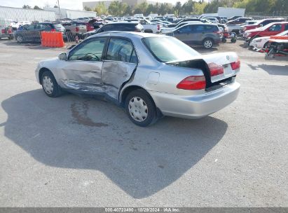 Lot #3035085126 2000 HONDA ACCORD 2.3 LX