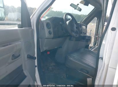 Lot #2995296386 2017 FORD E-350 CUTAWAY