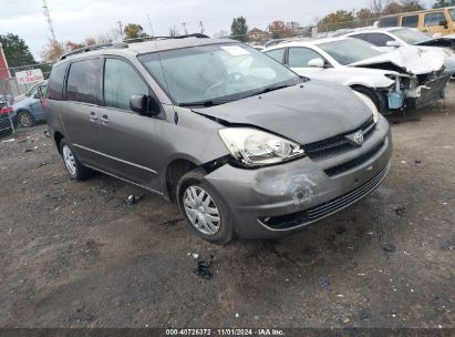 Lot #2995296216 2005 TOYOTA SIENNA LE